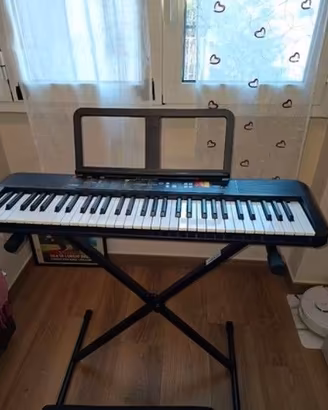Tastiera Yamaha PSR-F52 (61 tasti) + Set Completo