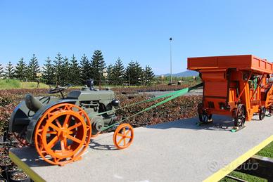 Modellino funzionante Trebbiatrice