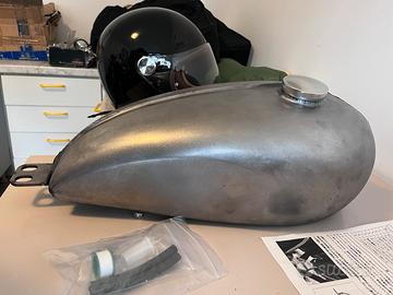 Serbatoio  kawasaki w650