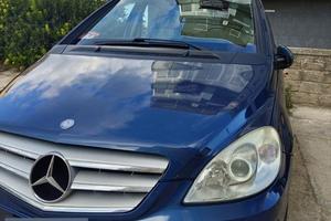 Mercedes B 200 sport