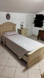 scrivania + letto stanza