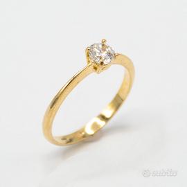 Anello solitario  oro giallo 9 kt e zircone S.124