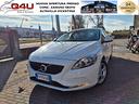 volvo-v40-120cv-d2-business-e6b-ok-neopat-