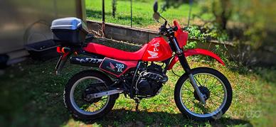 Honda XL 250R (1984) - Rossa -  Moto d'Epoca