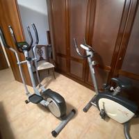 attrezzi da palestra cyclette+ellittica