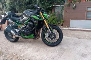 Kawasaki z900 se 