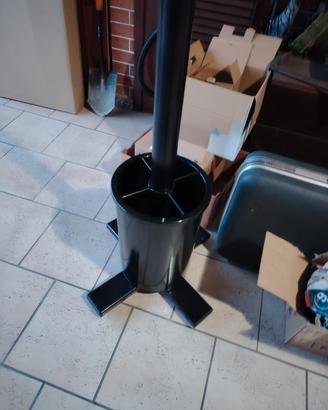 Attaccapanni nero di Ettore Sottsass per Olivetti 