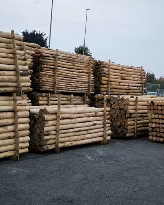paleria per recinzioni cavalli animali