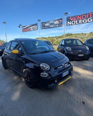 Abarth 595 C 1.4 Turbo T-Jet 180 CV Competizione