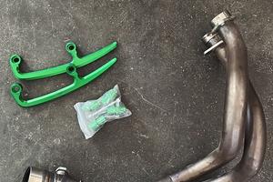 Collettori e maniglie kawasaki z650