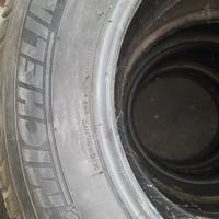 gomme MICHELIN 235 60 16 100H