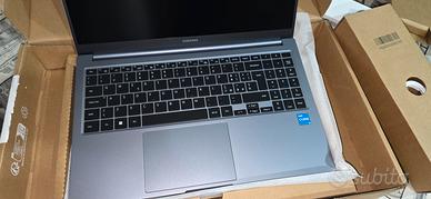 samsung galaxy book 4 intel i3 