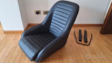 Sedile OMP Silverstone stile vintage con slitte