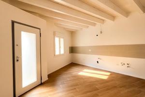 Nuovo trivano indipendente con cortile privato