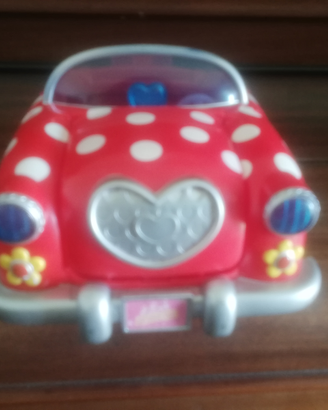 Auto piccola di Minnie e Topolino