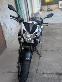 Aprilia SL Shiver 750 - 2011
