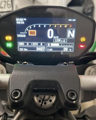 Ducati Monster 821 (MY18) 9.500 km! Pari al nuovo!
