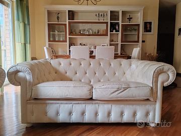Divano Chesterfield 2 Posti - Da restaurare