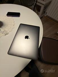 Macbook