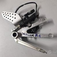 pedana anteriore destra YAMAHA R1 2001 completa