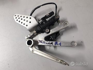 pedana anteriore destra YAMAHA R1 2001 completa