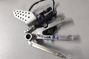 pedana anteriore destra YAMAHA R1 2001 completa