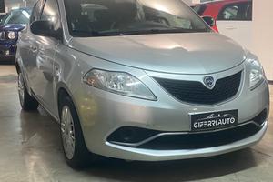 Lancia Ypsilon 1.2 69 CV 5 porte Silver