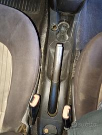 qualunque pezzo lancia y 2005