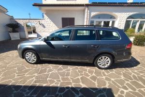 Volkswagen Passat SW