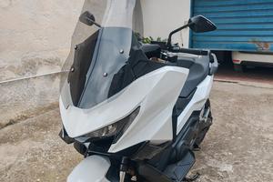 Honda Forza 750 2026