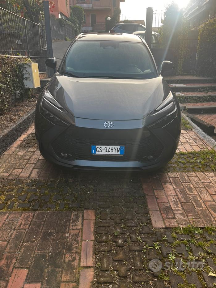 TOYOTA C-HR (2023-->)