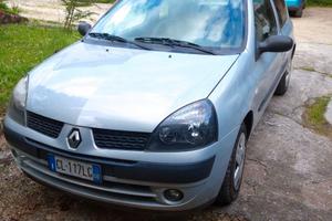 RENAULT Clio 2ª serie (2003) - OK NEOPATENTATI