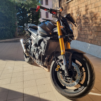 Yamaha FZ8