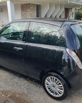 Lancia Y Ypsilon benzina 129000 km Unico Proprieta