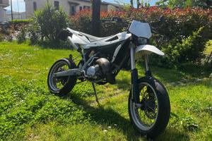 Husqvarna SM 125 - 2008