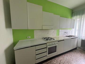 Cucina senza forno e fornelli