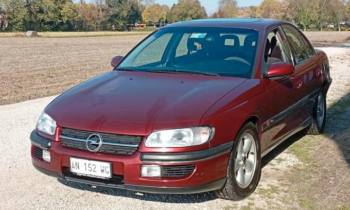 opel omega motore 6 in linea bmw 2.5 td 1997
