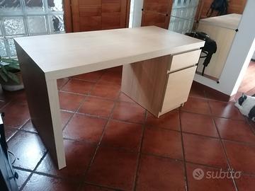 scrivania legno