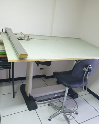 Tavolo da disegno BIEFFE 1t e tecnigafro ZUCOR