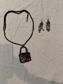 Collana e orecchini