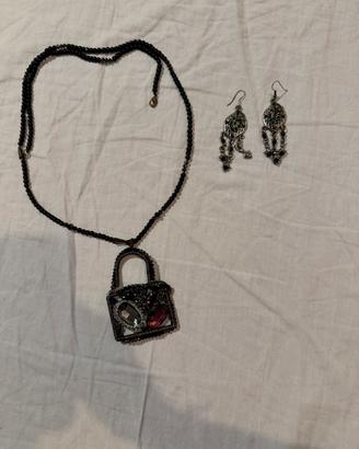Collana e orecchini