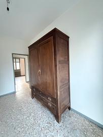 Armadio in legno con 2 cassetti, inizio ‘900