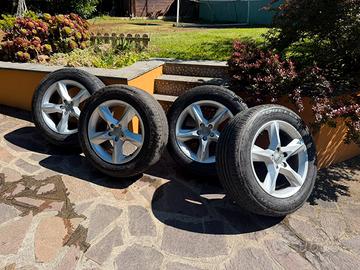 Cerchi da 18’’ e gomme+catene AUDI come nuovi