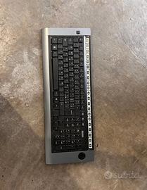 Tastiera Bluetooth
