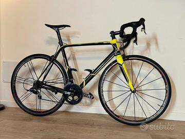 Bicicletta strada carbonio