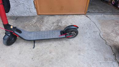monopattino ninebot es 2 seat