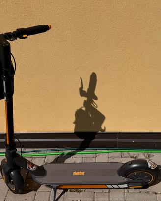 Monopattino Ninebot Max G30