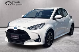 Toyota Yaris Hybrid Trend MY22