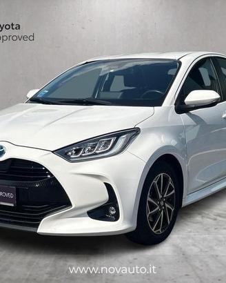 Toyota Yaris Hybrid Trend MY22