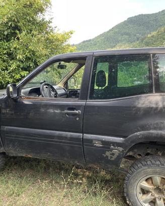Nissan terrano II